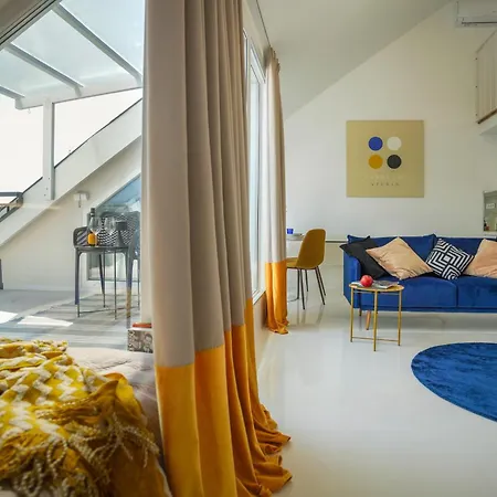 Apartment Panorama *